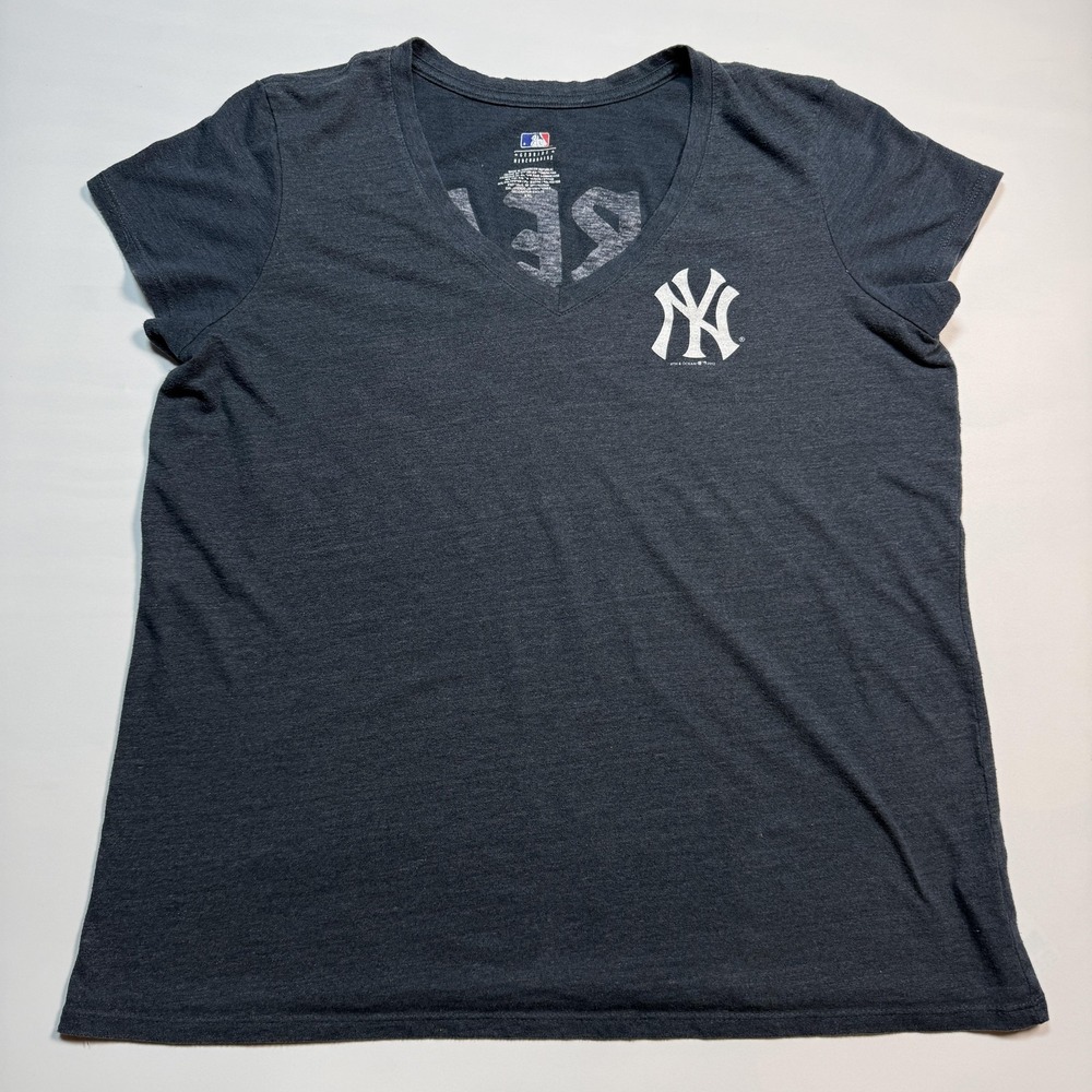 New York Yankees Shirt Womens 2XL Gray MLB Baseball Genuine Merchandise Tee